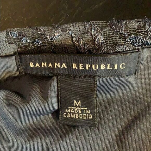 Banana Republic Women’s Lace Top size M - Picture 2 of 7